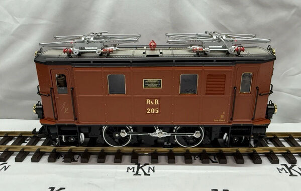 LGB Locomotives | RhB Ge 2/4 Electric Locomotive G Scale photo 1