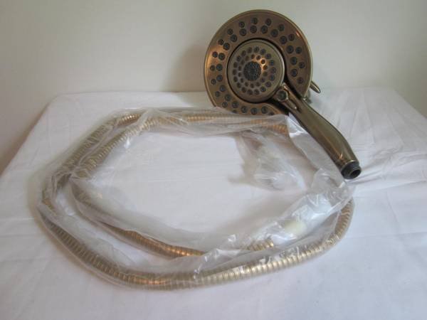 Detachable shower head photo 2