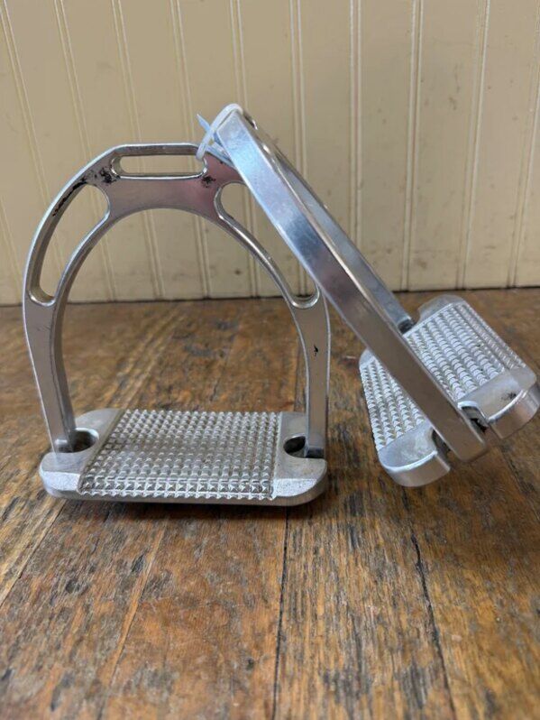 Horse Stirrups For Sale – English & Western photo 1