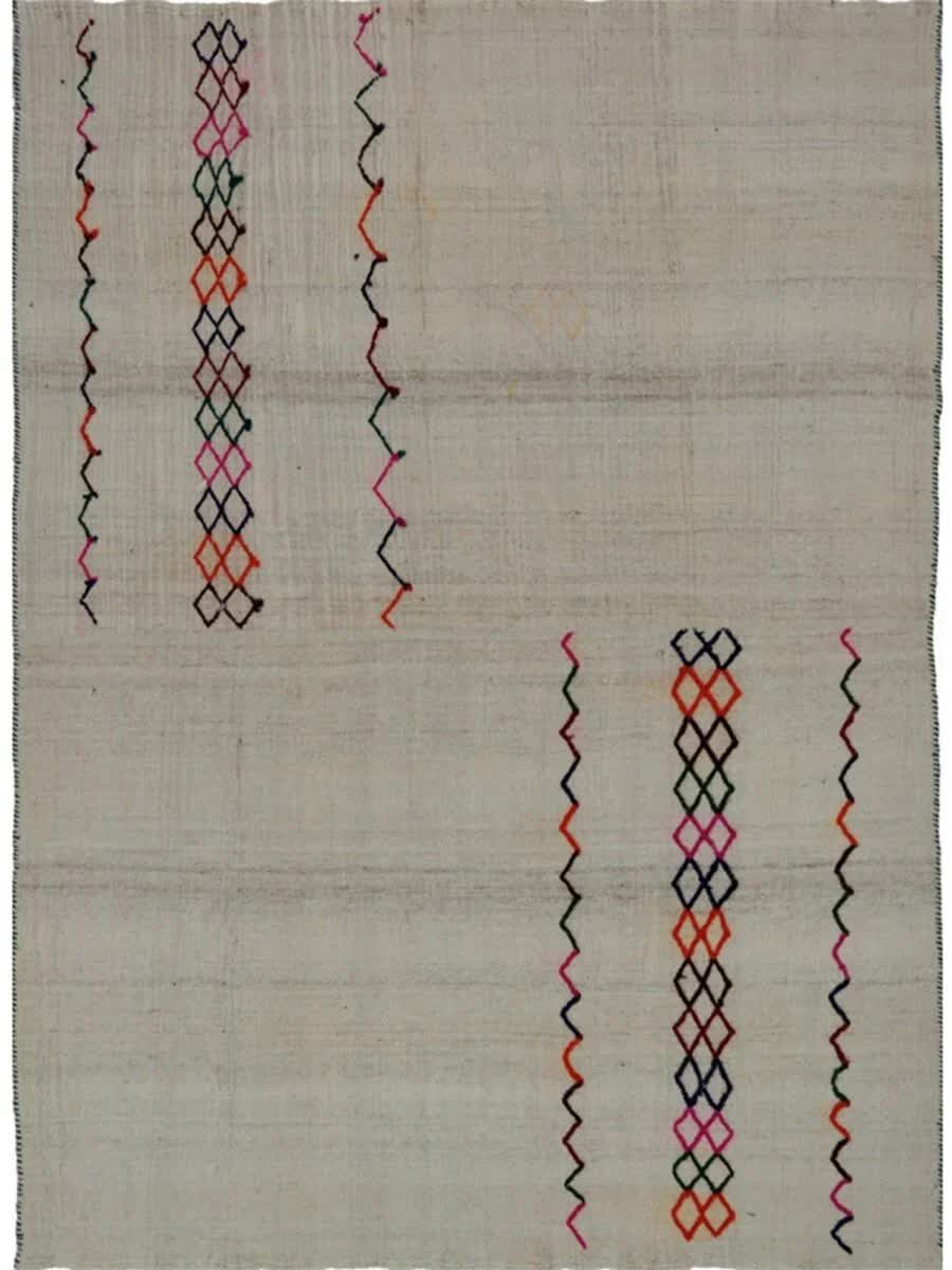 USD 350,  6X8 PERSIAN KILIM AREA RUG photo 1