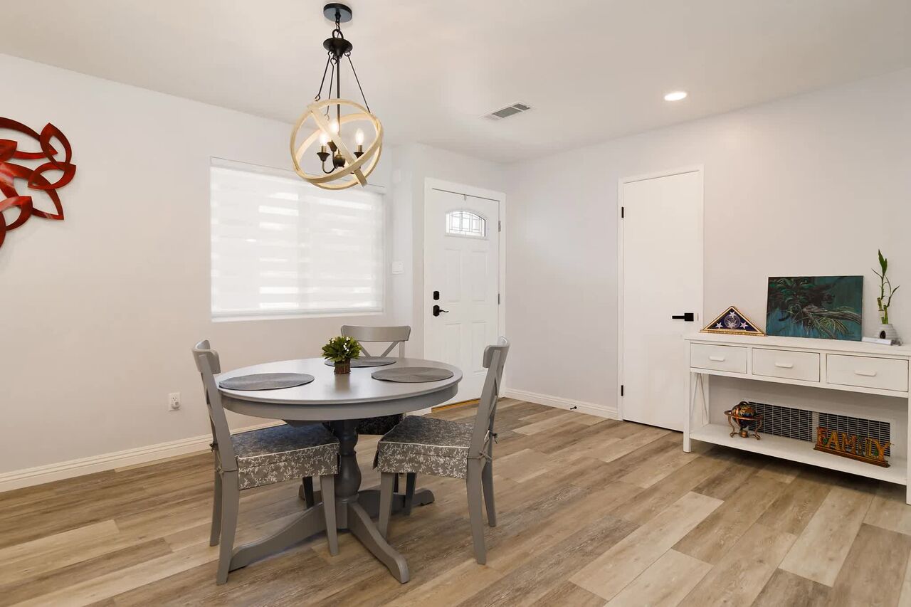Hardwood Flooring Installation San Diego | Family Interiors